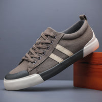 Elegante Herrenschuhe in Grau