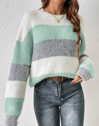 Berta - Der unverzichtbare Herbstpullover für Damen in Blau