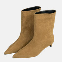 Hannelore | Damen Spitze Wildleder-Stiefeletten Kitten-Absatz – Kitten Heel Stiefeletten in Hellbraun