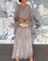 Lara – Elegantes, fließendes Maxikleid in Grau