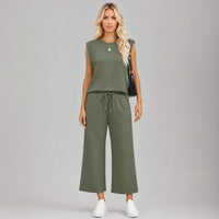 Aya™ Set Tanktop mit markanter Schulterpartie und Cropped Hose mit Kordelzug in Grün