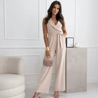 Safira™-Overall aus drapierter Viskose mit Wickelausschnitt in Beige