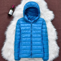 Helga | Wasserdichte Daunenjacke in Himmelblau