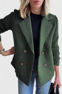 Emma | Damen Blazer mit Strickärmeln und Knöpfen in Grün