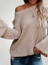 Edda | Asymmetrischer Pullover mit Flair-Ärmeln in Khaki