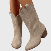 Brecka | Damen Westernstiefel mit weiter Wadenpassform und Stickerei in Beige