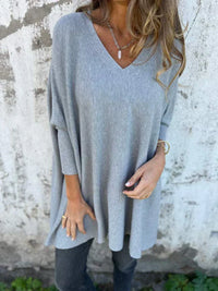 Kira | Oversized-Pullover mit entspanntem V-Ausschnitt in Grau