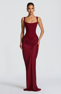 Justine | Damen Elegantes Drapiertes Abend Maxikleid in Rot