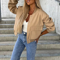 Damen-Bomberjacke mit Knopfverschluss und Brusttaschen in Khaki
