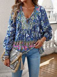 Damen Hemd mit Blumenmuster und V-Ausschnitt in Blau