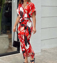 Damen Hemdblusenkleid in Midi-Länge mit Kragen Knopfleiste Bindegürtel und Kurzen Ärmeln in Rot