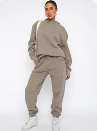 Damen Jogging-Set mit Hoodie Kapuze Kordelzug und gerader Hose in Khaki