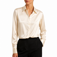 Damen Langarmbluse mit Kragen und Knopfleiste sowie Rückenpasse in Creme