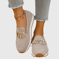 Damen Loafer mit Metallspange und perforierter Oberfläche in Beige