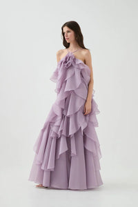 Damen Maxikleid mit Nackenträgern Blütenapplikation und mehrlagigen Volants in Lila