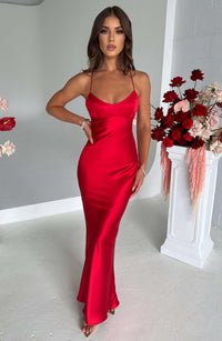 Damen Maxikleid mit Spaghettiträgern und Kreuzträgern am Rücken in Rot
