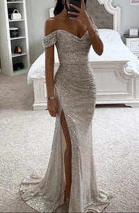 Damen Maxikleid schulterfrei mit Herzausschnitt Paillettenoberfläche und hohem Seitenschlitz in Silber