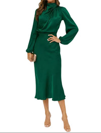 Damen Midikleid mit Stehkragen und langen Ärmeln in Grün