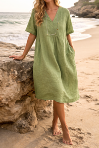Damen-Midikleid mit V-Ausschnitt und Seitentaschen in Grün