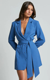 Damen Minikleid mit Reverskragen Langen Ärmeln Knopfverschluss und Bindegürtel in Blau