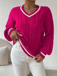 Damen Pullover mit V-Ausschnitt, Zopfmuster und Streifendetail in Knallrosa
