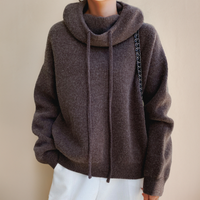 Damen Strickpullover mit hohem Kragen und Kordelzug in Braun