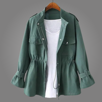 Damen-Utility-Feldjacke mit Kordelzug in der Taille in Grün