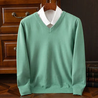 Finn | Klassischer V-Neck Kaschmir Pullover Herren in Schwarz / Grün