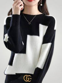 Mila | Eleganter Frauenpullover mit Charakter für stilvolle Momente in Weiß