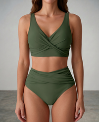 Marel | Figurformender Wickel-Bikini in Armeegrün