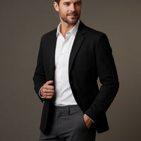 Herren-Blazer mit Knopfleiste und aufgesetzten Taschen in Schwarz