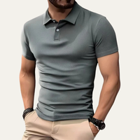 Herren-Poloshirt mit kurzen Ärmeln und Knopfleiste in Grau