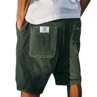 Herren Shorts mit Rippenstruktur und aufgesetzten Taschen in Dunkelgrün