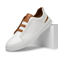 Herren-Slip-On-Sneaker mit Kontrastriemen-Detail in Weiß
