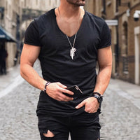 Herren-T-Shirt mit V-Ausschnitt und kurzen Ärmeln in Schwarz