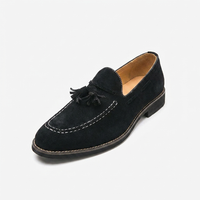Herren-Wildleder-Loafer mit Quasten und Kontrastnähten in Schwarz