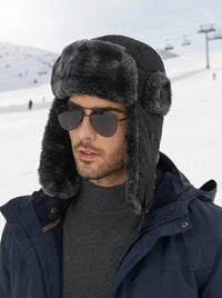 Gefütterte Wintermütze mit Ohrenklappen, wasser- und winddicht in Schwarz 2