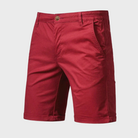 Kurze, Weite Shorts mit Seitentaschen für Herren | Ideal für den Sommer in Rot