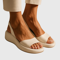 Klara | Damen Rutschfeste Sandalen in Weiß