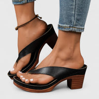 Klara | Damen Riemchen Sandaletten Blockabsatz in Schwarz