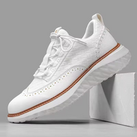 David | Stylishe Brogue Leder Sneakers für Herren in Weiß