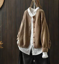 Oversized Strickjacke für Damen mit Knopfleiste in Khaki