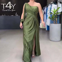 Women’s Elegant One-Shoulder Dress in Schwarz