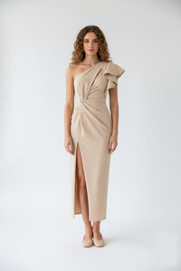 Alina | Fließendes Abend-Maxikleid in Beige