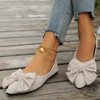 Sylvara | Damen Spitze Ballerinas mit Schleife in Beige