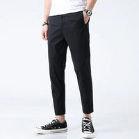 Elias | Hana Chino Hose mit feiner Silhouette Herren in Schwarz