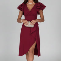 Florence | Elegantes Damen-Wickelkleid mit V-Ausschnitt und Rüschenärmeln in Tiefrot