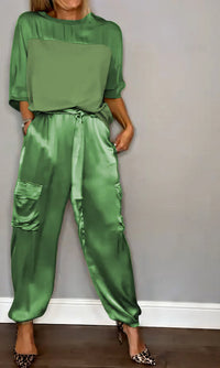 Amelia | Zwei-Teile Set mit Bluse und Cargo-Hose, Chic in Grün